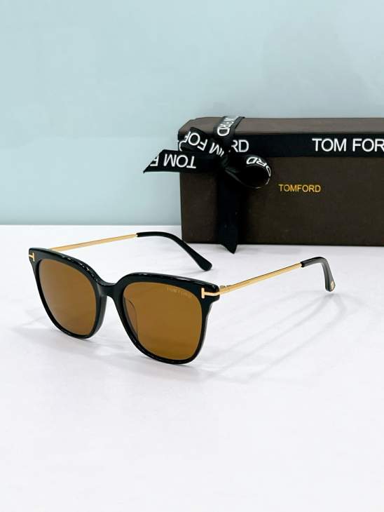 Picture of Tom Ford Sunglasses _SKUfw77619685fw